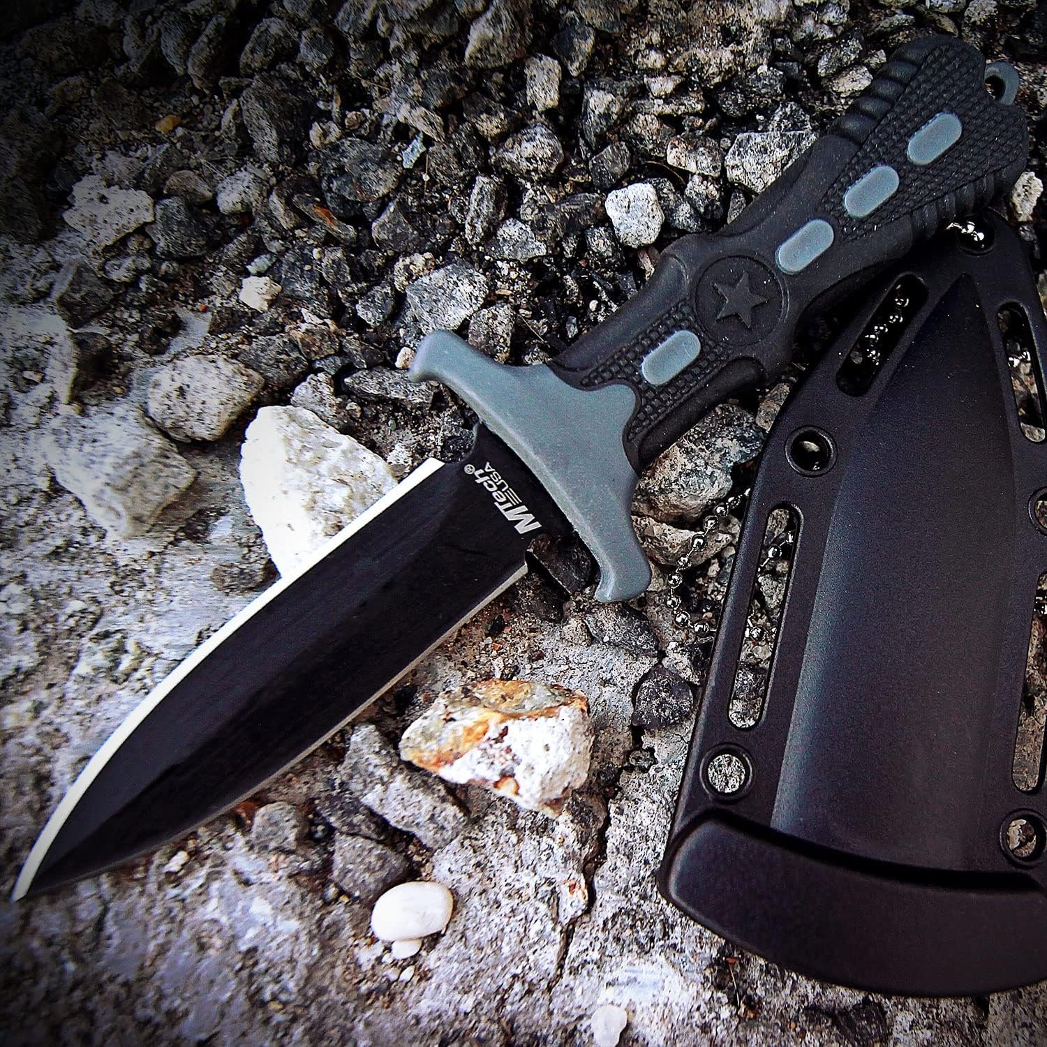 Fixed Blade Knife – Neck Knife